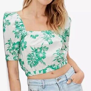 American Eagle Women’s Tropical Floral Crop Top Size Medium 100% Cotton
